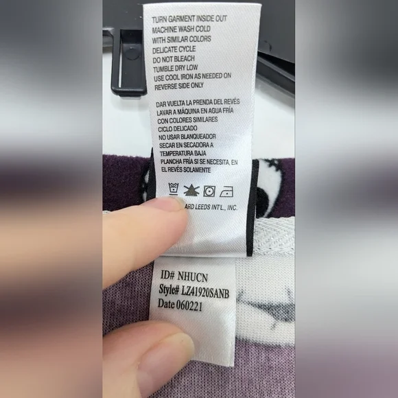 Disney Nightmare Before Christmas (Coffee) Soft Long Sleeve Purple Top Size M - Picture 4 of 4